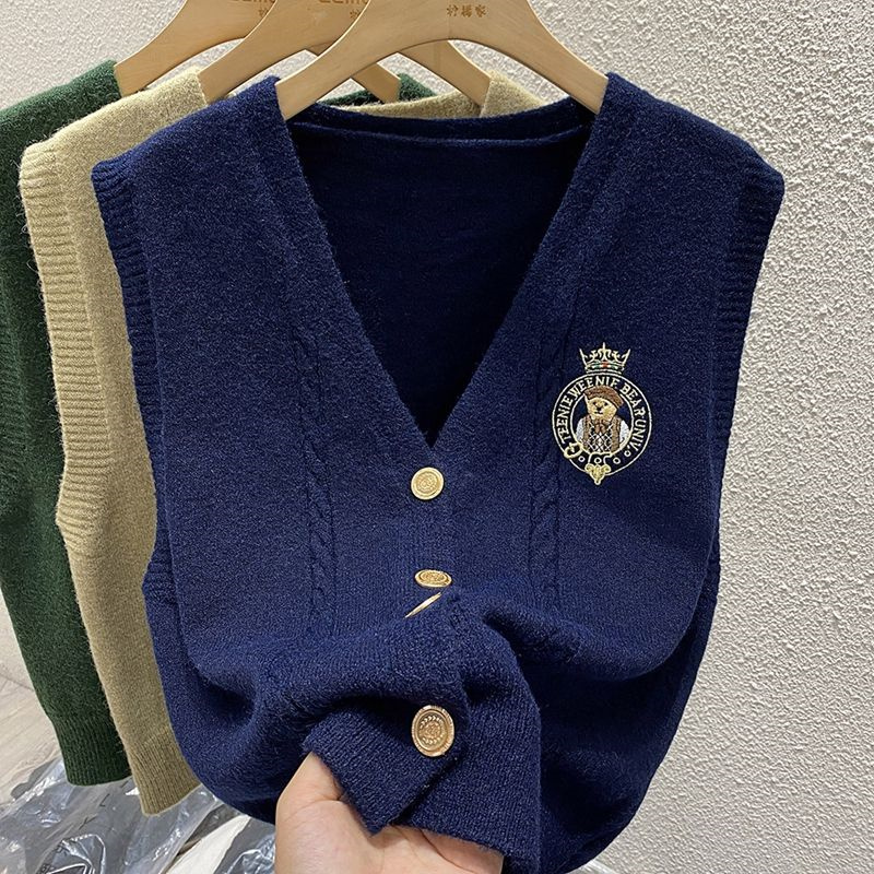 New Embroidered Bear Knitted L – обзор и цена Sewing Vest