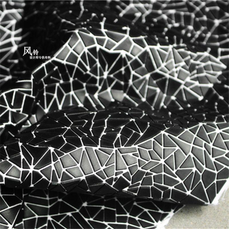 PU Fabric Black Irregular Shap – обзор и цена Is Sewing Textile Art