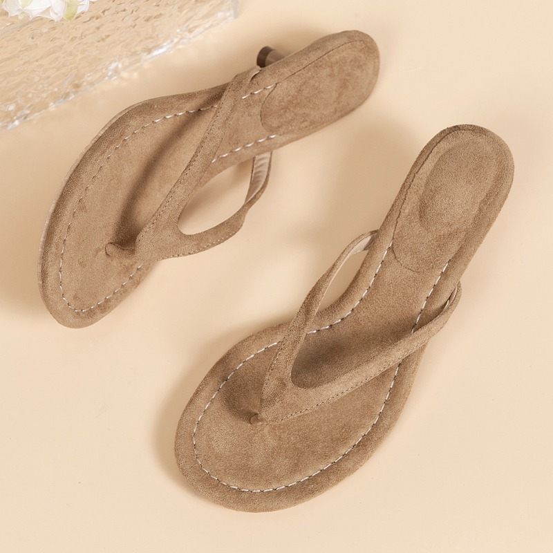 Women Brown Heeled Sandals wit – обзор и цена Sewing Nylon